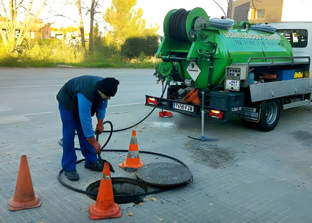 Desatascos tuberías Santa Coloma de Gramenet | Servicio urgente 24h para viviendas, locales comerciales y comunidades con garantía profesional